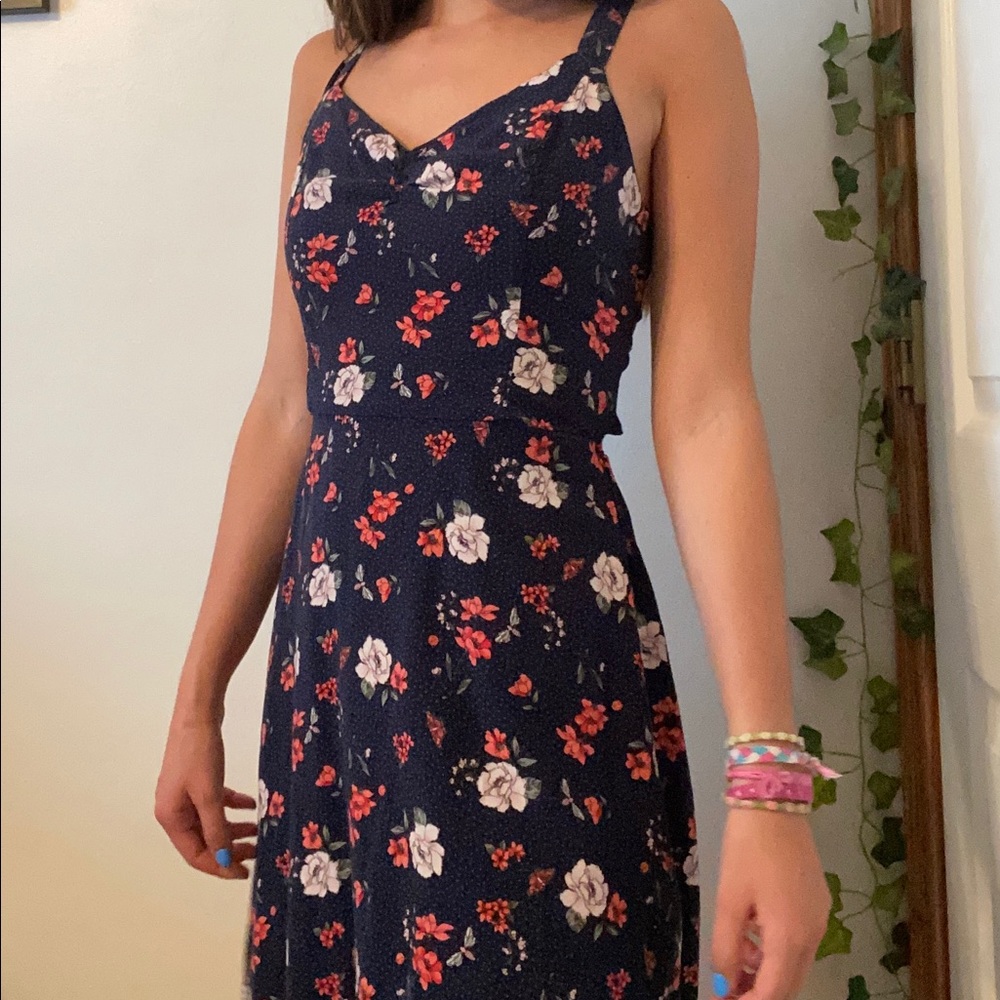 FLORAL HOLLISTER DRESS